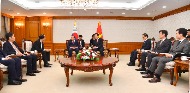 응우옌 쑤언 푹 베트남 총리 면담