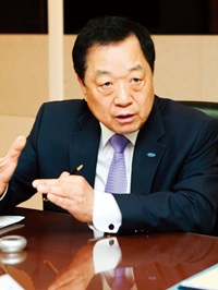 최명동
