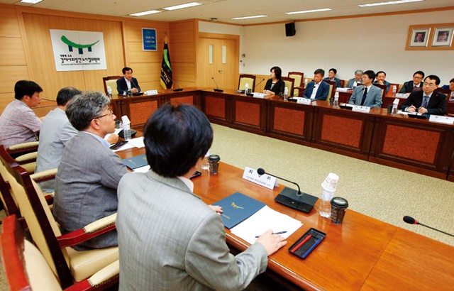 발족식