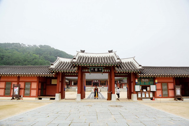 월화원 월방