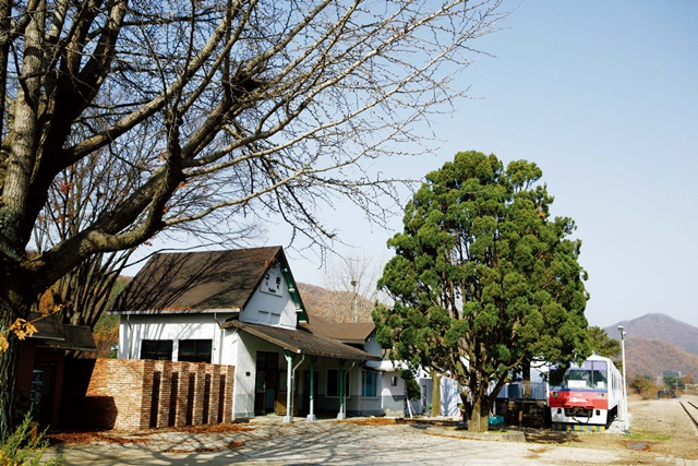 구둔역 전경