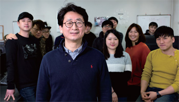 (주)유비누리 대표와 직원들