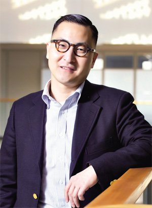 서울대 언론정보학과 한규섭 교수