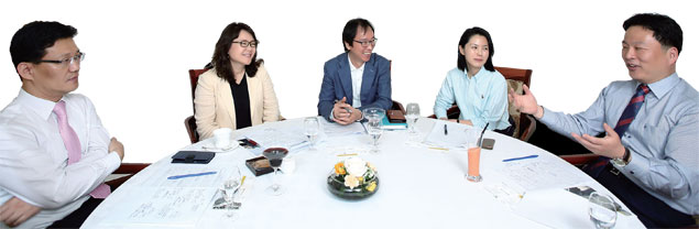 백세시대 좌담 모습