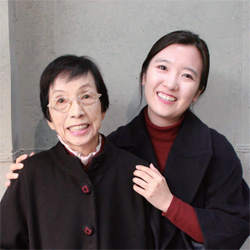 손녀와 할머니