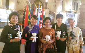 김정숙 여사, G20 영부인에게 평창동계올림픽 홍보