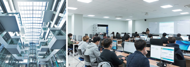 수원대학교 미래혁신관의 구조는 기술 간 융합이 필요하다는 의미를 담고 있다. 5 VR·AR·MR센터에서 수강 중인 수원대 학생들의 모습