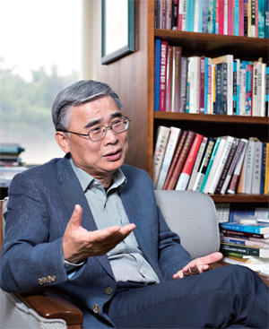 전 통일부 장관 이종석 세종연구소 수석연구원 전 통일부 장관 이종석 세종연구소 수석연구원