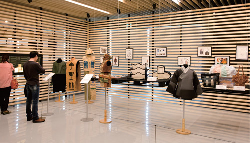 전시장 모습 전시장 모습