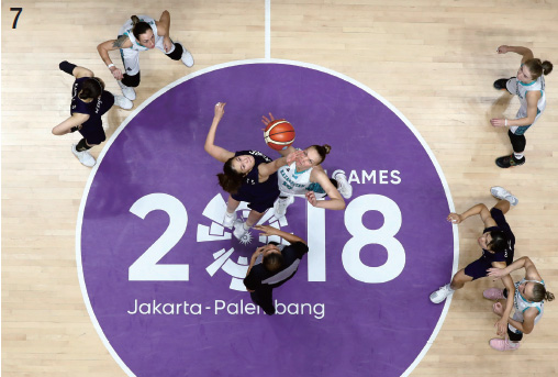 여자농구 남북단일팀은 8월 21일 조별리그 마지막 4차전에서 카자흐스탄에 완승을 거두고 8강 진출을 확정했다.