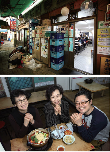종로 3가 뒷골목에 자리한 계림(사진 위) 종로 3가 뒷골목에 자리한 계림(사진 위)