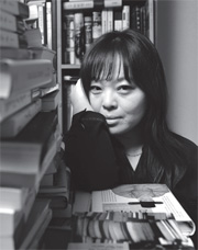 정여울