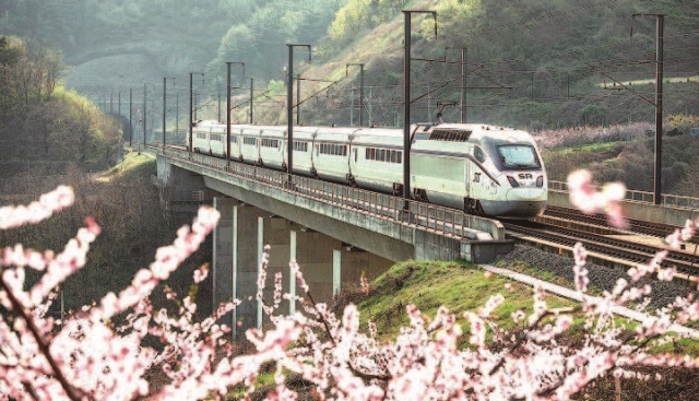 SRT(수서발 고속열차) 사진 SR