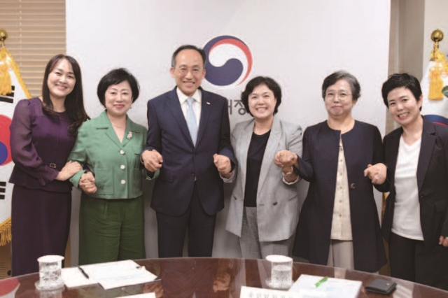 사진 기획재정부