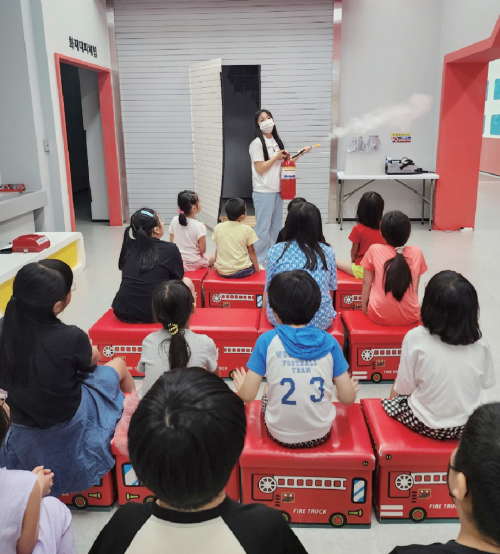 서산시는 드림스타트 아동 15명을 대상으로 서해안안전체험관에서 안전교육 체험활동을 진행했다. 사진 서산시청