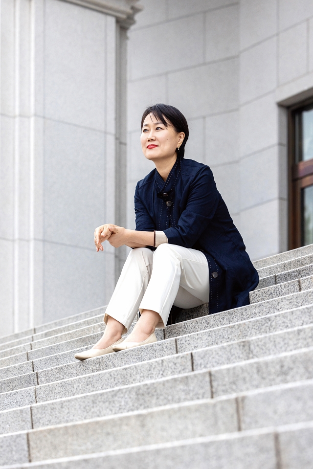 이미희 예술감독은 청각장애인 무용수를 발굴해 전문 무용수와 함께 장애인 기관에서 공연활동을 하는 등 장애인 인식 개선 및 증진을 위해 노력해왔다. 사진 C영상미디어