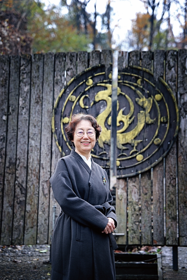 일본인 문화관광해설사 미호코 씨는 “문화해설을 통해 한일 간 문화 교류에 작은 보탬이 됐으면 하는 바람”이라고 말했다. 사진 C영상미디어