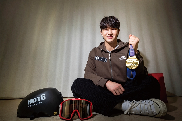 이승훈은 “슬로프에서 4m 이상 날아오를 땐 여전히 무섭다”면서도 “짜릿함이 프리스키의 가장 큰 매력”이라고 말했다. 사진 C영상미디어