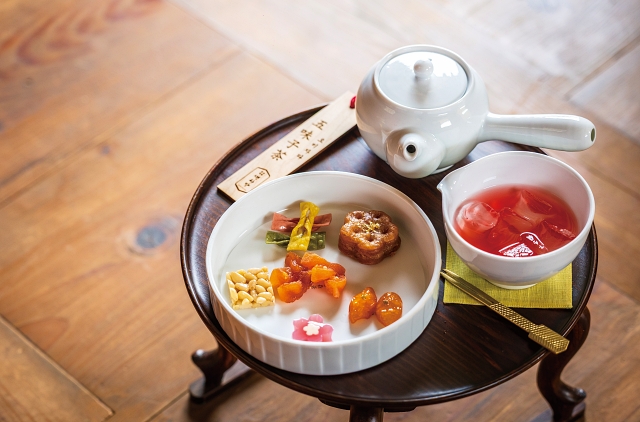 ‘경복궁 생과방’ 행사에서 맛 볼 수 있는 디저트. 곶감오림세트.