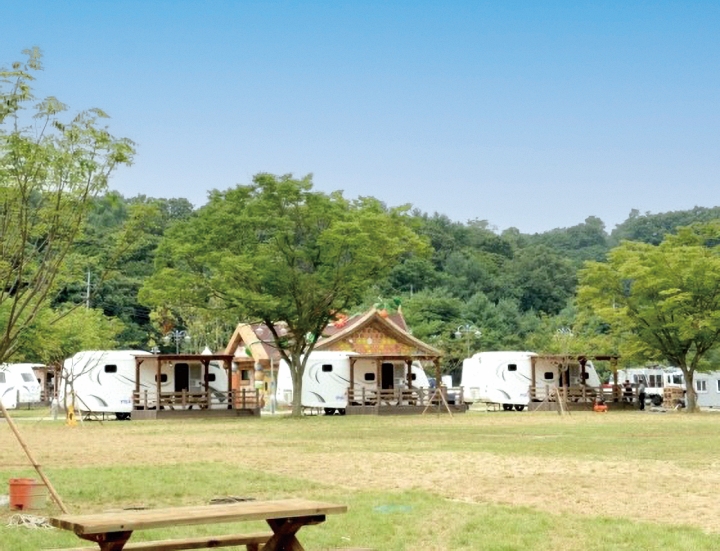 파주 공릉관광지 내 공릉관광지캠핑장. 사진 파주시청