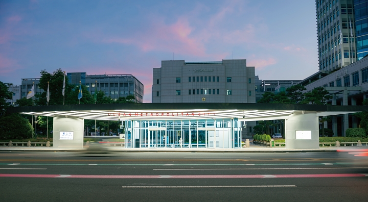 울산시가 조성한 지능형(스마트) 버스 승강장 ‘기다림의 미학, 울산 스마트승강장 31109’. 사진 울산광역시청