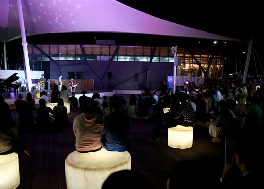 ������ 28�� ���� ���з� ���δϿ� �������� ���̵峪��Ʈ ���δϿ��� ������ ������ �ִ� ���.