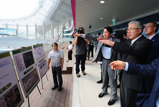 ������ ��ü�� ����� 23��, 2014��õ�ƽþư���ȸ �ְ���忡�� ��õ�ƽþư���ȸ�� ��õ����ξƽþư���ȸ �غ� ��Ȳ�� �����ް� �ְ����, ������ �� ������ ������ ����Ǵ� �κ��� ���캸�� �ִ�. 