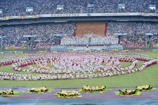 1986년 제10회 서울 아시아경기대회 개막식. 