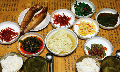 사양청사의 소박하고도 맛깔스러운 아침밥상