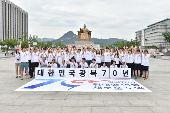 서울 광화문광장에서 열린 광복드림팀 행사 