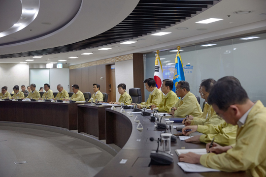 박근혜 대통령이 22일 청와대에서 열린 을지 국가안전보장회의를 주재하고 있다. (사진=청와대)