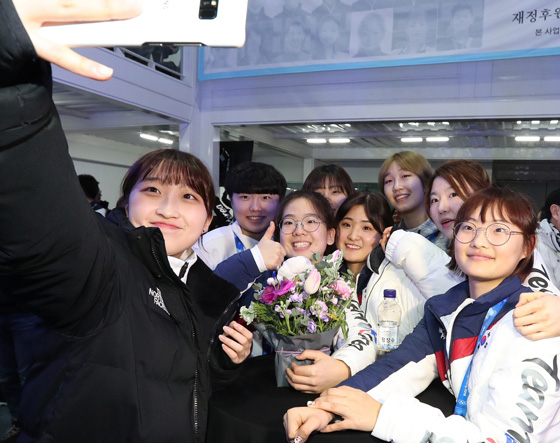 지난 24일 강원도 코리아하우스에서 열린 평창동계올림픽 한국 선수단의 밤 행사 (사진 = 평창동계올림픽조직위) 