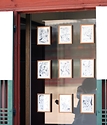 서울 중구 덕수궁 함녕전에서 아트 플랜트 아시아 2020 주제전-토끼 방향 오브젝트가 열려 덕수궁을 찾은 관람객이 전시 작품을 보고 있다.