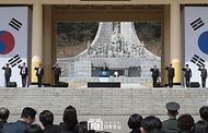 24일 대전시 유성구 국립대전현충원에서 ‘제8회 서해수호의 날 기념식’이 진행되고 있다.
