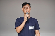 진종욱 산업통상자원부 국가기술표준원장이 23일 경기 안산시 청소년수련원에서 열린 ‘제18회 국제표준올림피아드 폐회식’에서 인사말을 하고 있다.