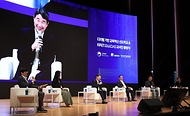 25일 서울 강남구 코엑스에서 ‘디지털 기반 교육혁신 선도학교-터치 교사단 출범식’이 진행되고 있다.