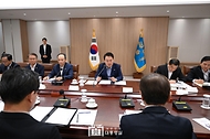 윤석열 대통령이 31일 서울 용산구 대통령실 청사에서 열린 ‘제19차 비상경제민생회의’에서 발언하고 있다.