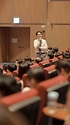 박민식 국가보훈부 장관이 7일 오전 충남 논산 국방대학교 컨벤션센터에서 열린 민.관.군 고위정책관리자 대상 특강에 참석하여 강연을 하고 있다.