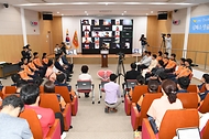 남화영 소방청장이 15일 세종시 소방청에서 열린 ‘119리본(re:born)클럽 발대식’에서 격려사를 하고 있다.