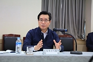 정황근 농림축산식품부 장관이 20일 서울 도봉구 창동 농협 하나로마트에서 열린 ‘2023 추석 성수품 수급 상황 점검회의’에서 발언하고 있다.