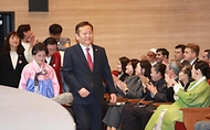 이상민 행정안전부 장관이 9일 세종시 세종예술의전당에서 열린 ‘577돌 한글날 경축식’에 참석하고 있다.