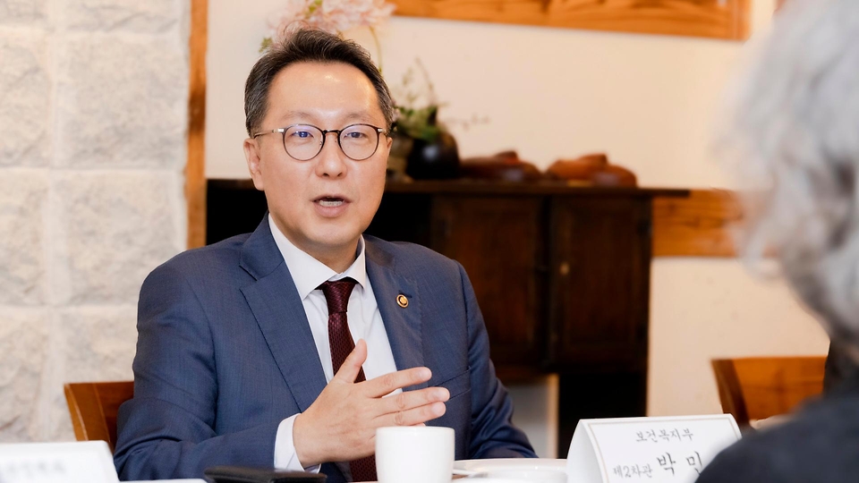 박민수 보건복지부 제2차관이 23일 서울에서 열린 ‘대한중소병원협회 간담회’에 참석해 발언하고 있다.