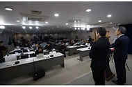 이종호 과학기술정보통신부 장관이 27일 서울 종로구 정부서울청사 본관 브리핑룸에서 ‘윤석열 정부 R&D 혁신방안 및 글로벌 R&D 추진전략’에 대해 발표하고 있다.
