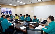 27일 세종 정부세종청사에서 ‘겨울철 취약시설 안전점검 및 위기가구 발굴 점검회의’가 진행되고 있다.