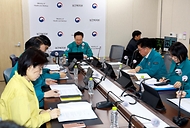 조규홍 보건복지부 장관이 27일 세종 정부세종청사에서 열린 ‘겨울철 취약시설 안전점검 및 위기가구 발굴 점검회의’를 주재하고 있다.