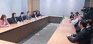 안덕근 산업통상자원부 통상교섭본부장이 28일 서울 강남구 한국무역협회에서 열린 ‘한-GCC FTA 타결 공동선언문 서명식’에서 발언하고 있다.