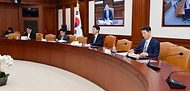 김윤상 기획재정부 2차관이 15일 서울 종로구 정부서울청사에서 열린 ‘제5차 재정집행 점검회의’를 주재하고 있다. 