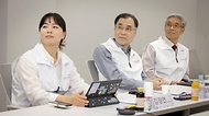 관계자들이 1일 대전 충청권 광역응급의료상황실에서 열린 ‘광역응급의료상황실 개소 간담회’에 참석해 있다.