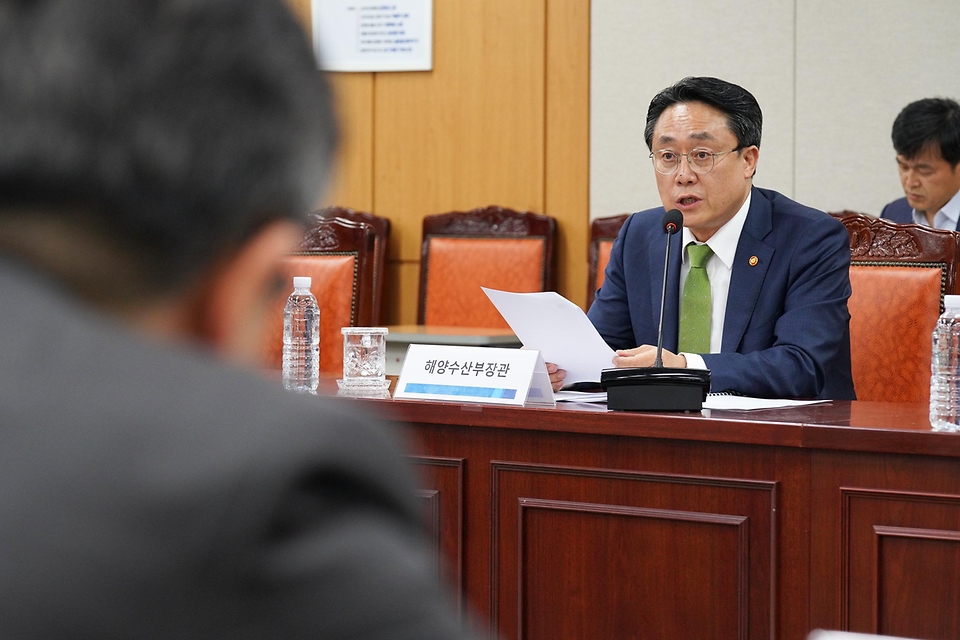 강도형 해양수산부 장관이 19일 정부세종청사에서 열린 해양 기후변화 감시·예측협의회에서 모두발언을 하고 있다.