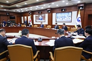 한덕수 국무총리가 18일 서울 종로구 정부서울청사에서 열린 ‘제37회 국정현안관계장관회의’에서 발언하고 있다. 